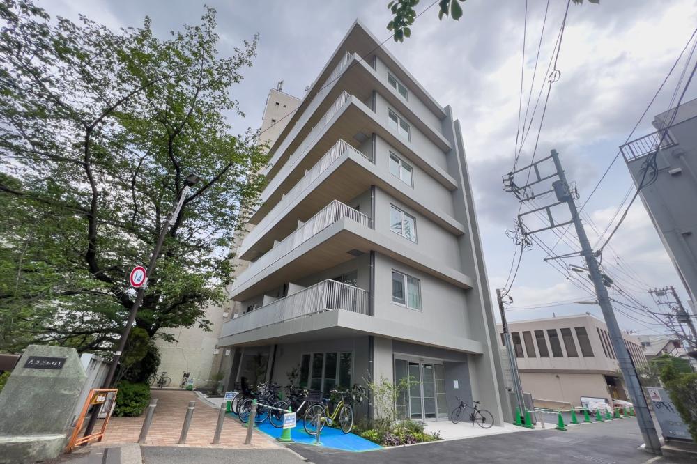 Property exterior 物件外観